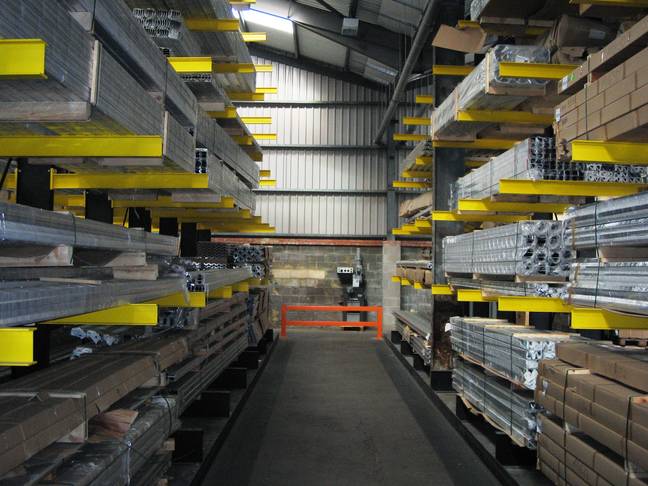 MCM – Cantilever Racking and Guide Rail
