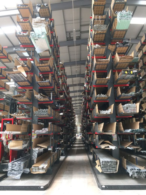 wickens-racks-extrusion-storage (1) Extrusion on cantilever racking