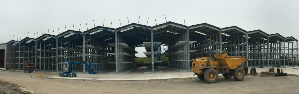 construction of cantilever racking with roof and rainwater goods