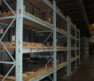 heavy-duty-racking-with-decks Heavy Duty Racking with timber decks