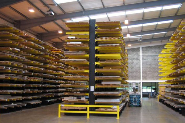 Cantilever racking with sheet metal