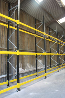 Structural pallet racks